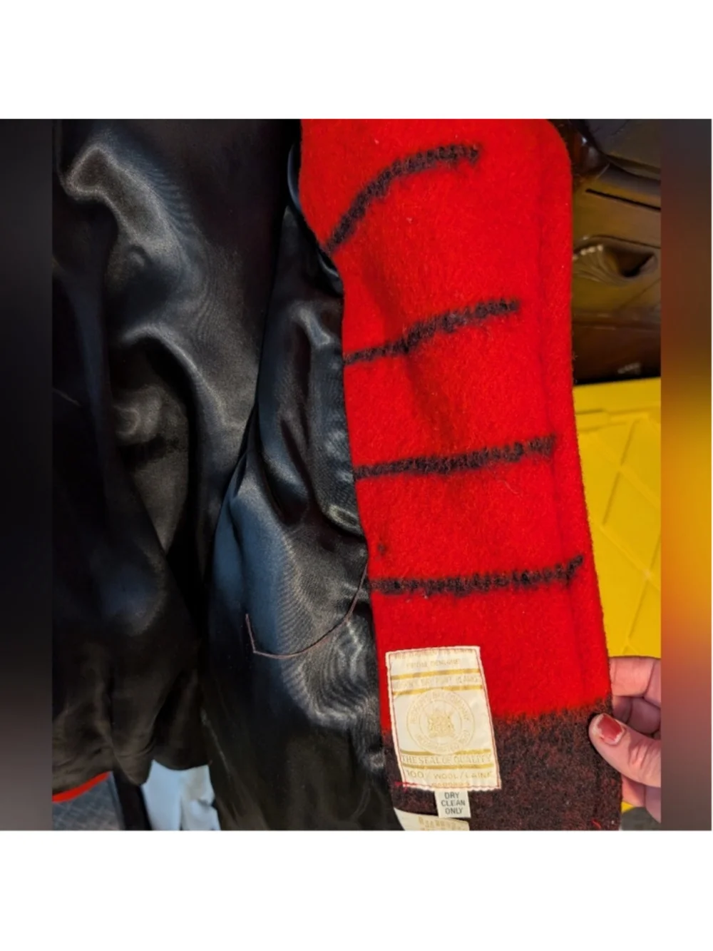 HUDSON’S BAY COMPANY 100% wool vintage 1950s-1970s red point jacket S GUC